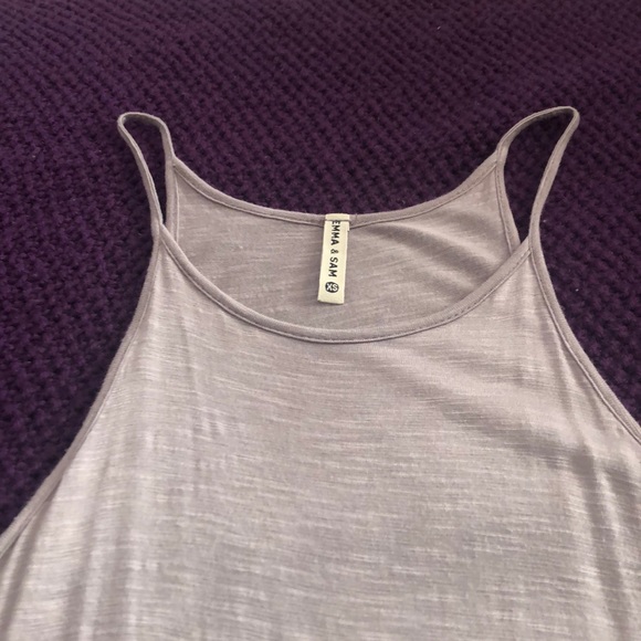 Thin light purple tank top - Picture 3 of 5